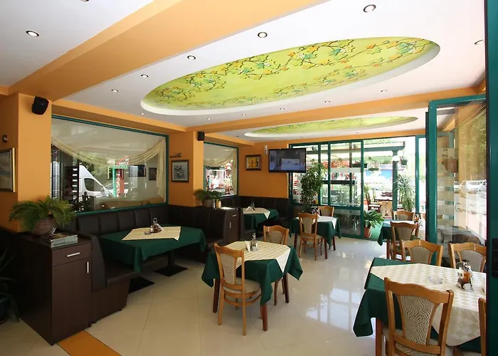 Хотел таня Слънчев бряг