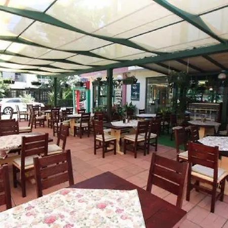 Hotel Tanya 3*