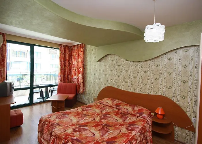 Tanya サニービーチ