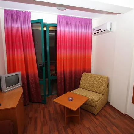 Hotel Tanya 3*